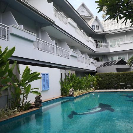Baan Suksiri Hotel HHQ Exterior photo