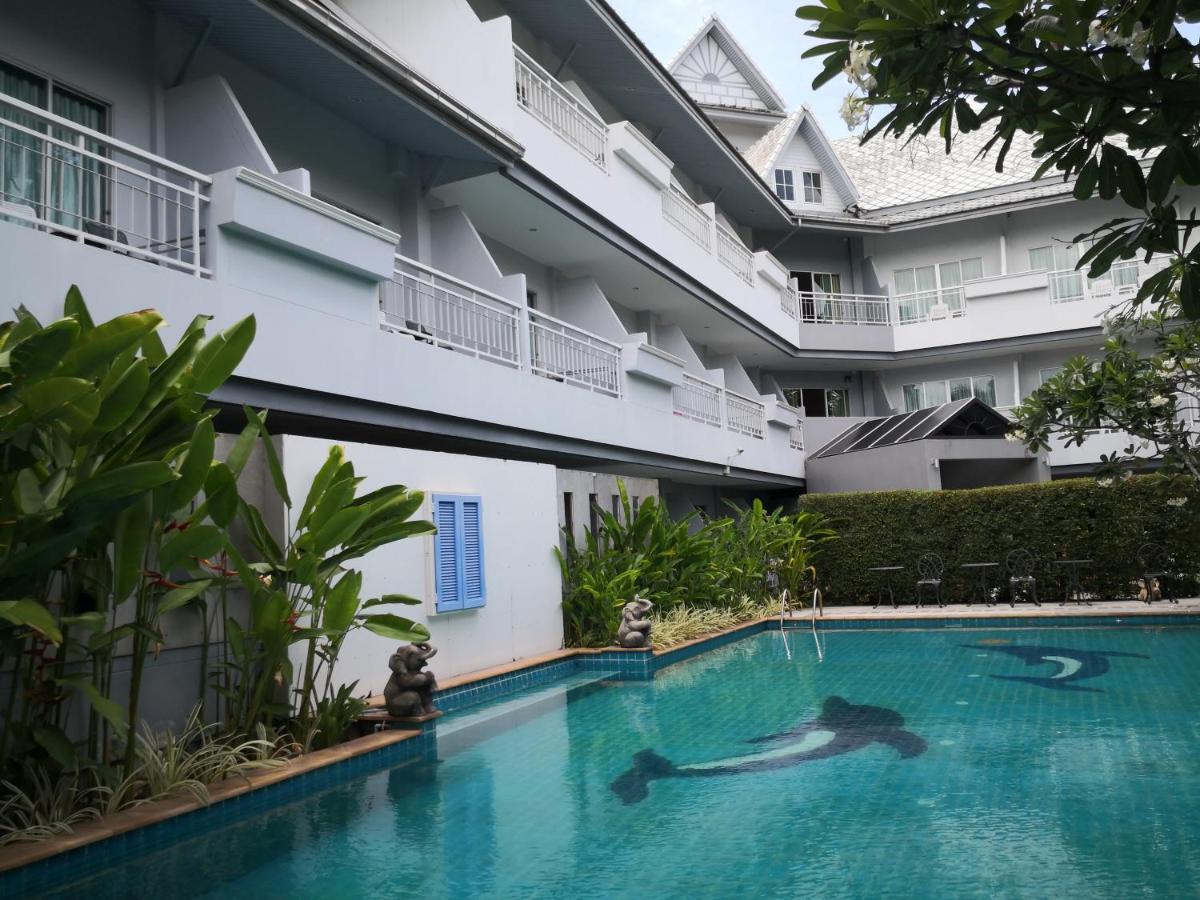 Baan Suksiri Hotel HHQ Exterior photo