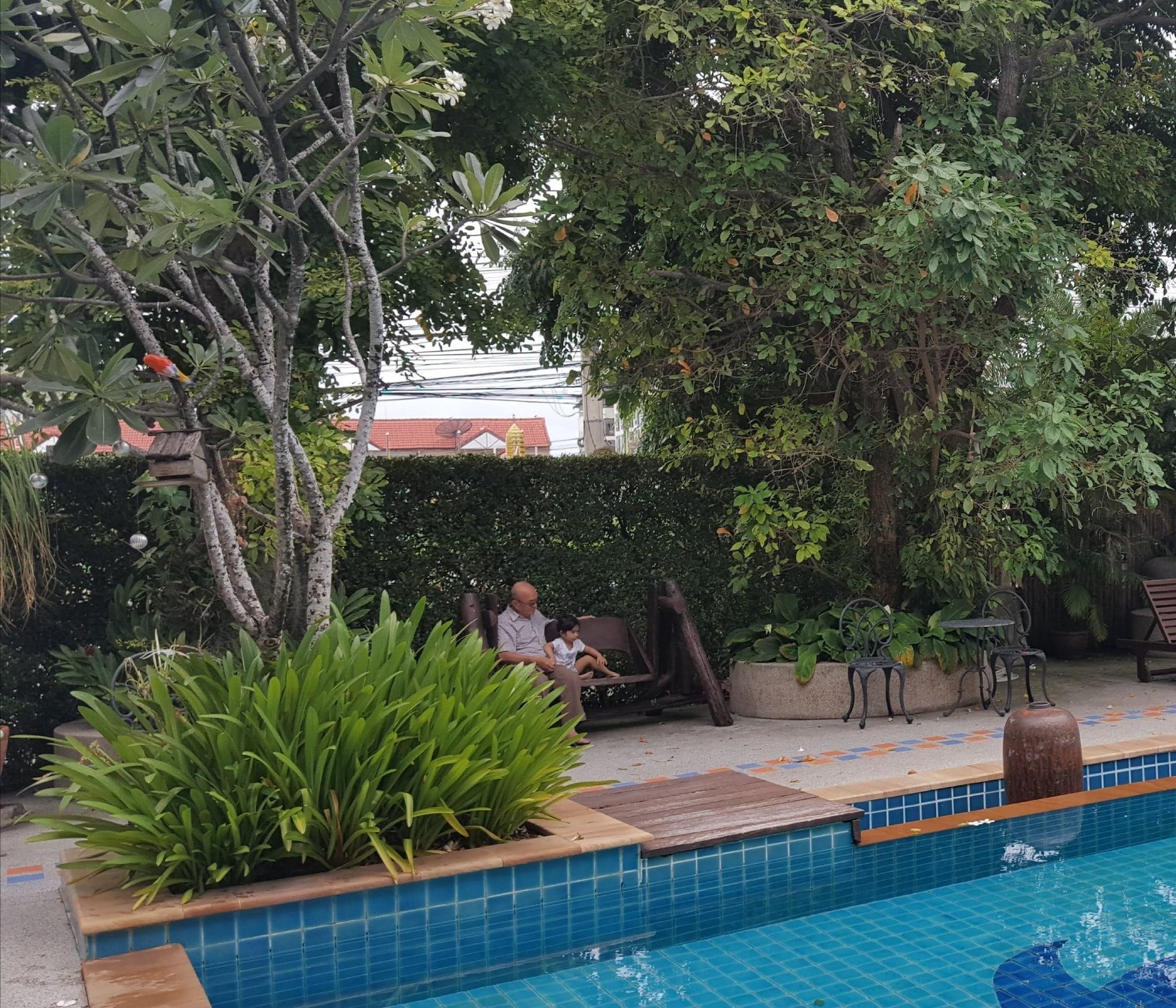 Baan Suksiri Hotel HHQ Exterior photo