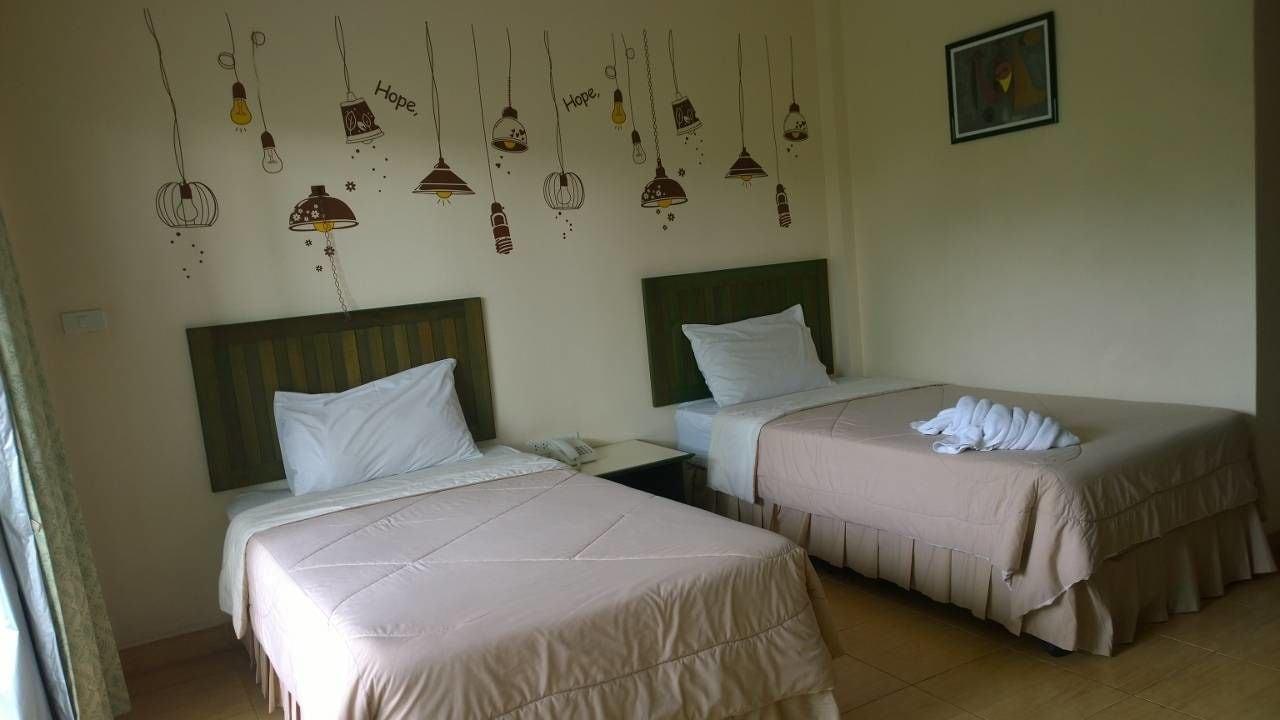 Baan Suksiri Hotel HHQ Exterior photo